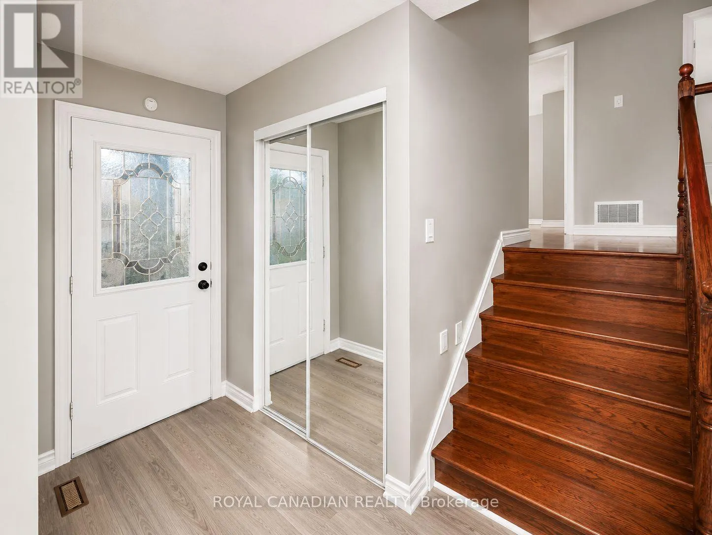 36 MAPLEGROVE AVENUE
