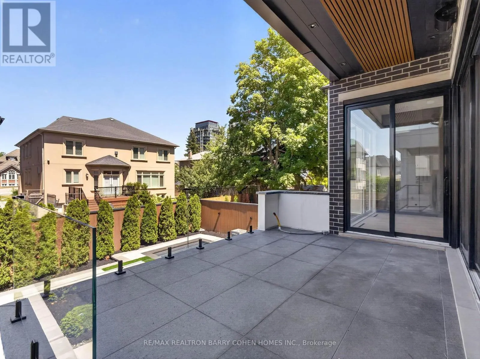 26 CLINTON DRIVE