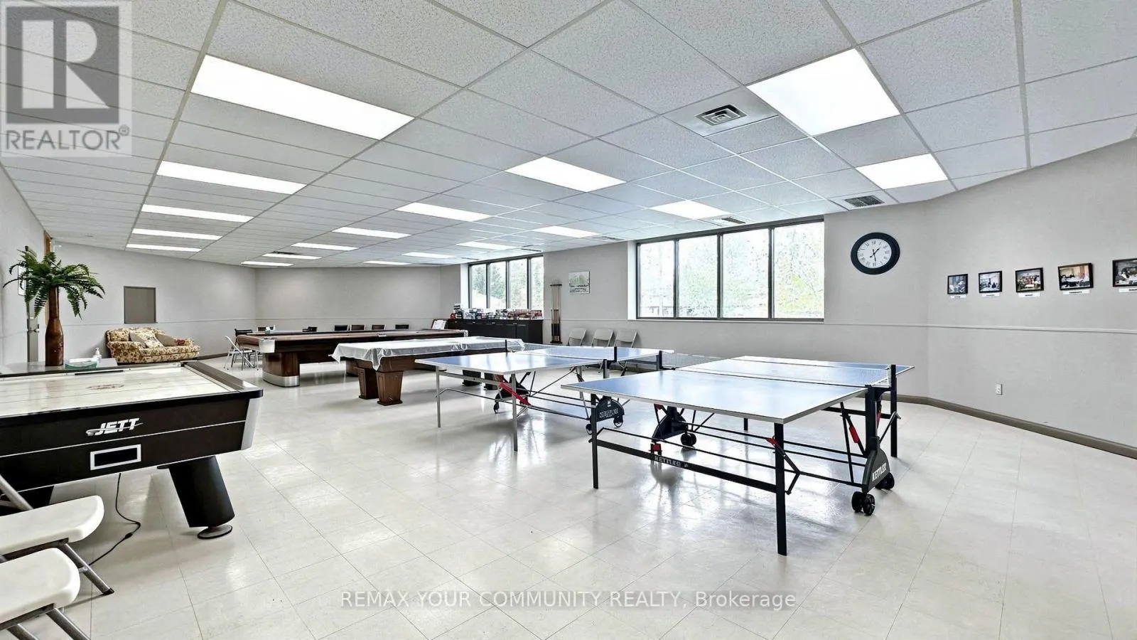 413 - 5 WELDRICK ROAD W