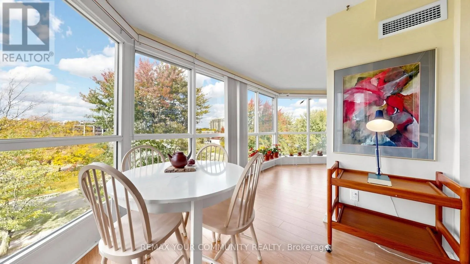 413 - 5 WELDRICK ROAD W