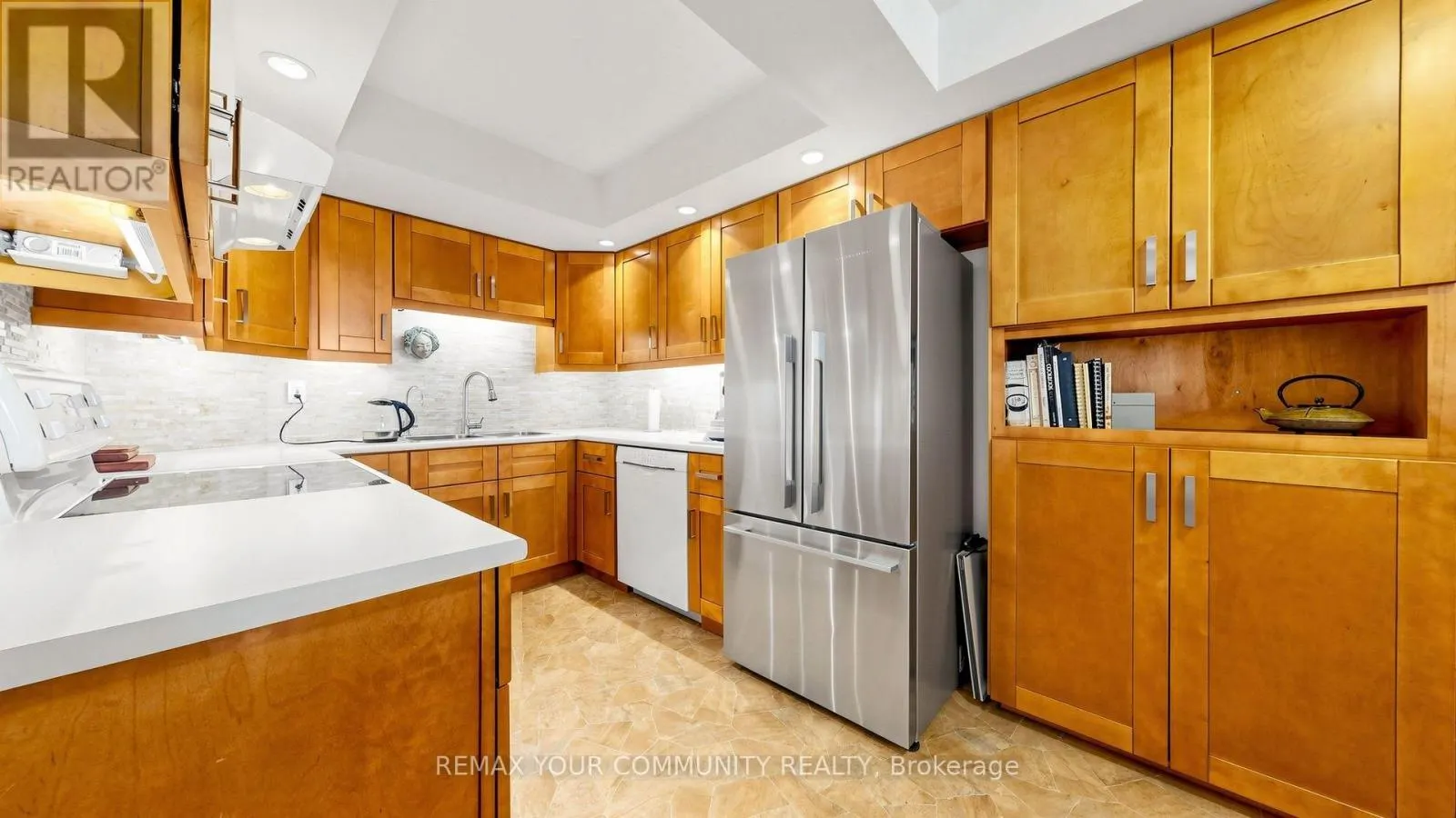 413 - 5 WELDRICK ROAD W