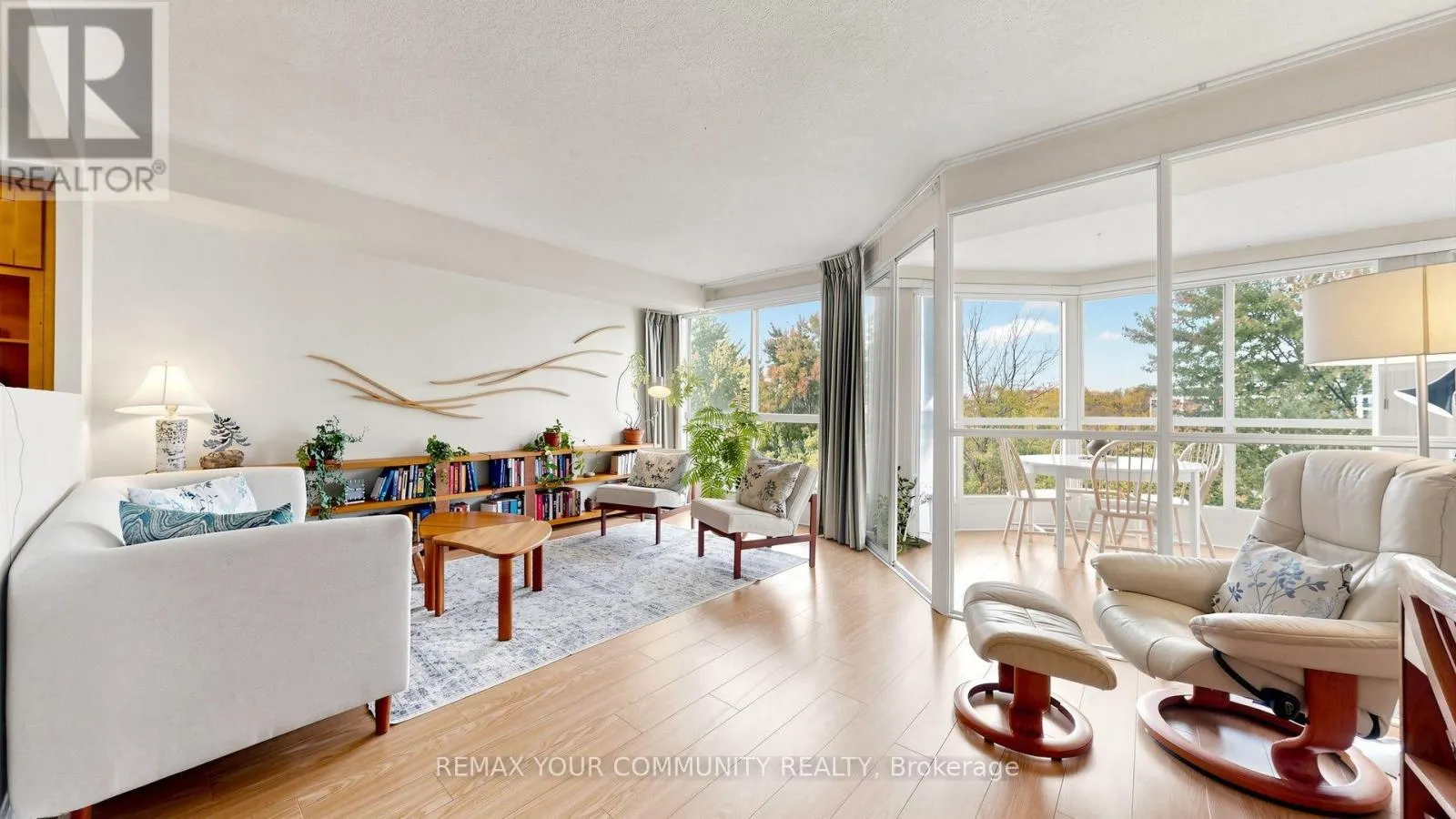 413 - 5 WELDRICK ROAD W