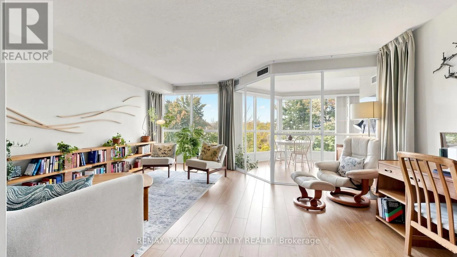 413 - 5 WELDRICK ROAD W