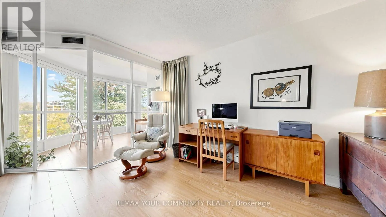 413 - 5 WELDRICK ROAD W