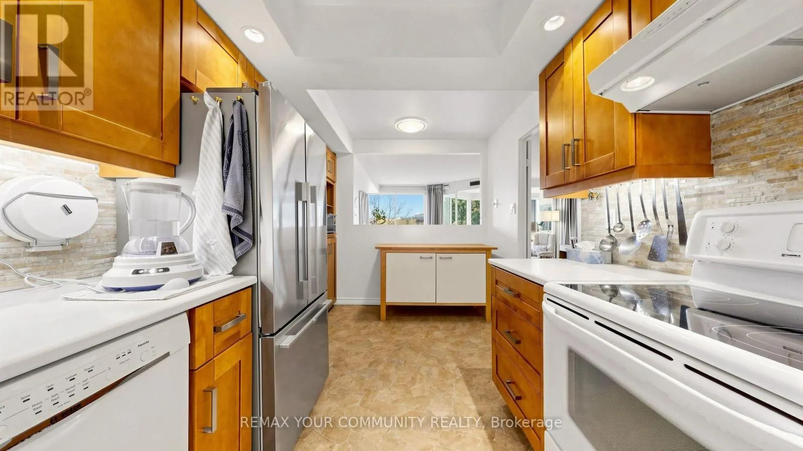 413 - 5 WELDRICK ROAD W