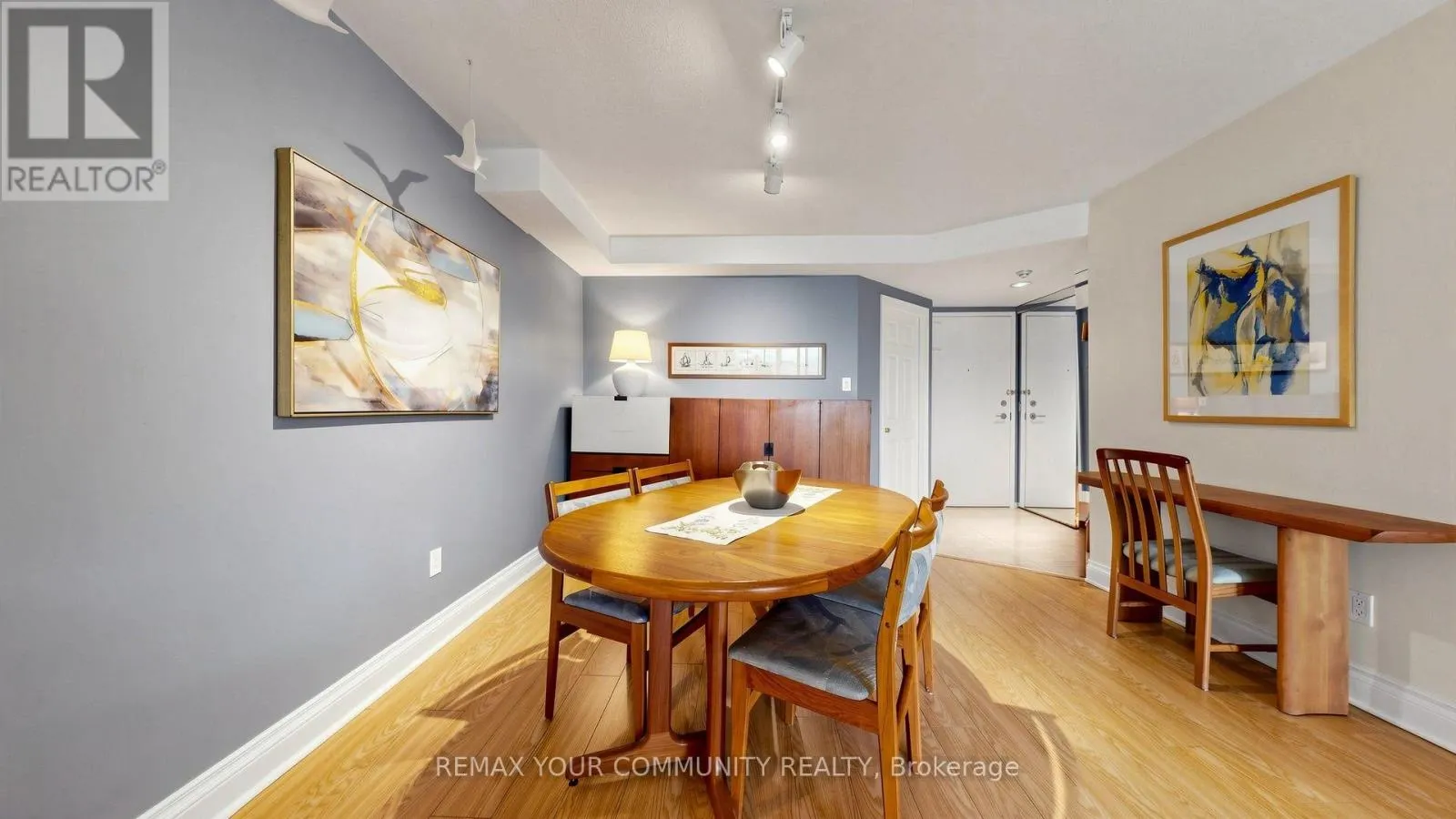413 - 5 WELDRICK ROAD W
