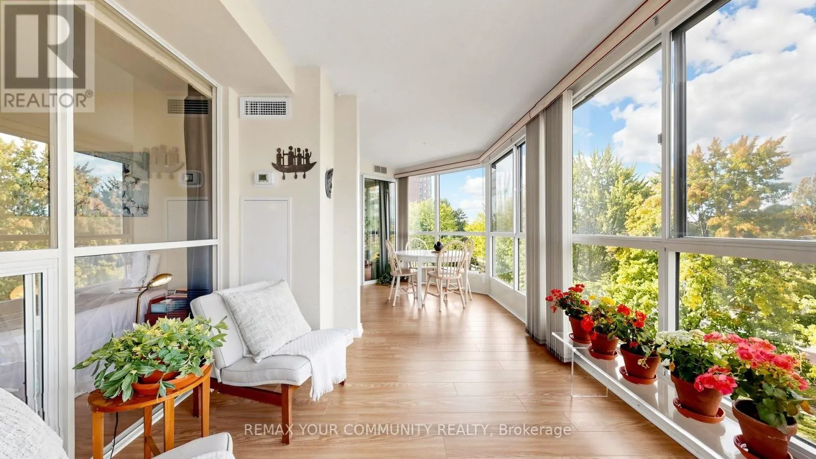 413 - 5 WELDRICK ROAD W