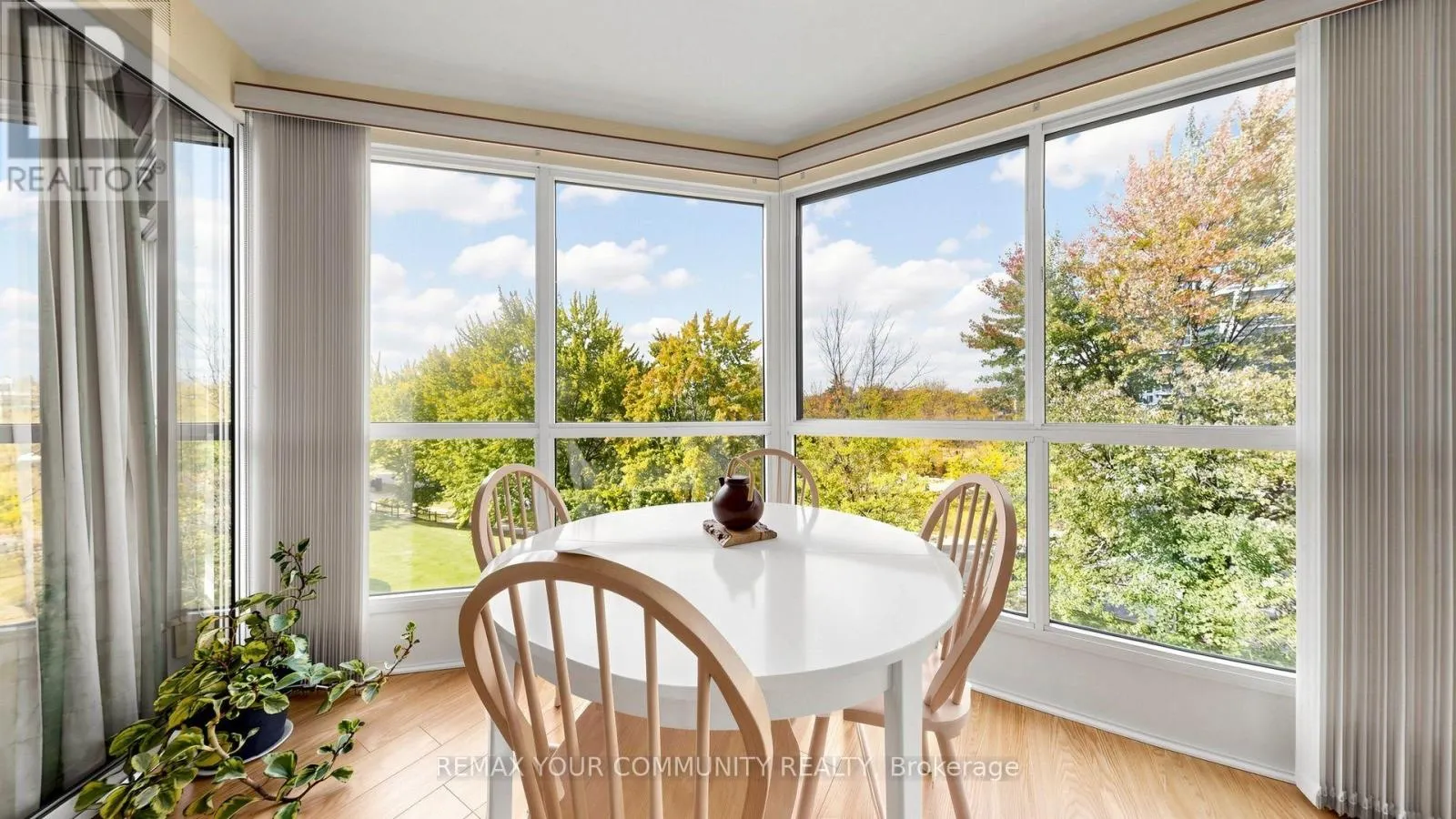 413 - 5 WELDRICK ROAD W