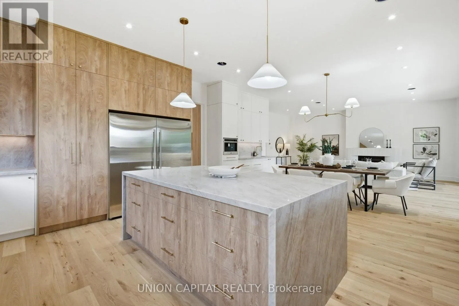 106 HAWTHORN AVENUE