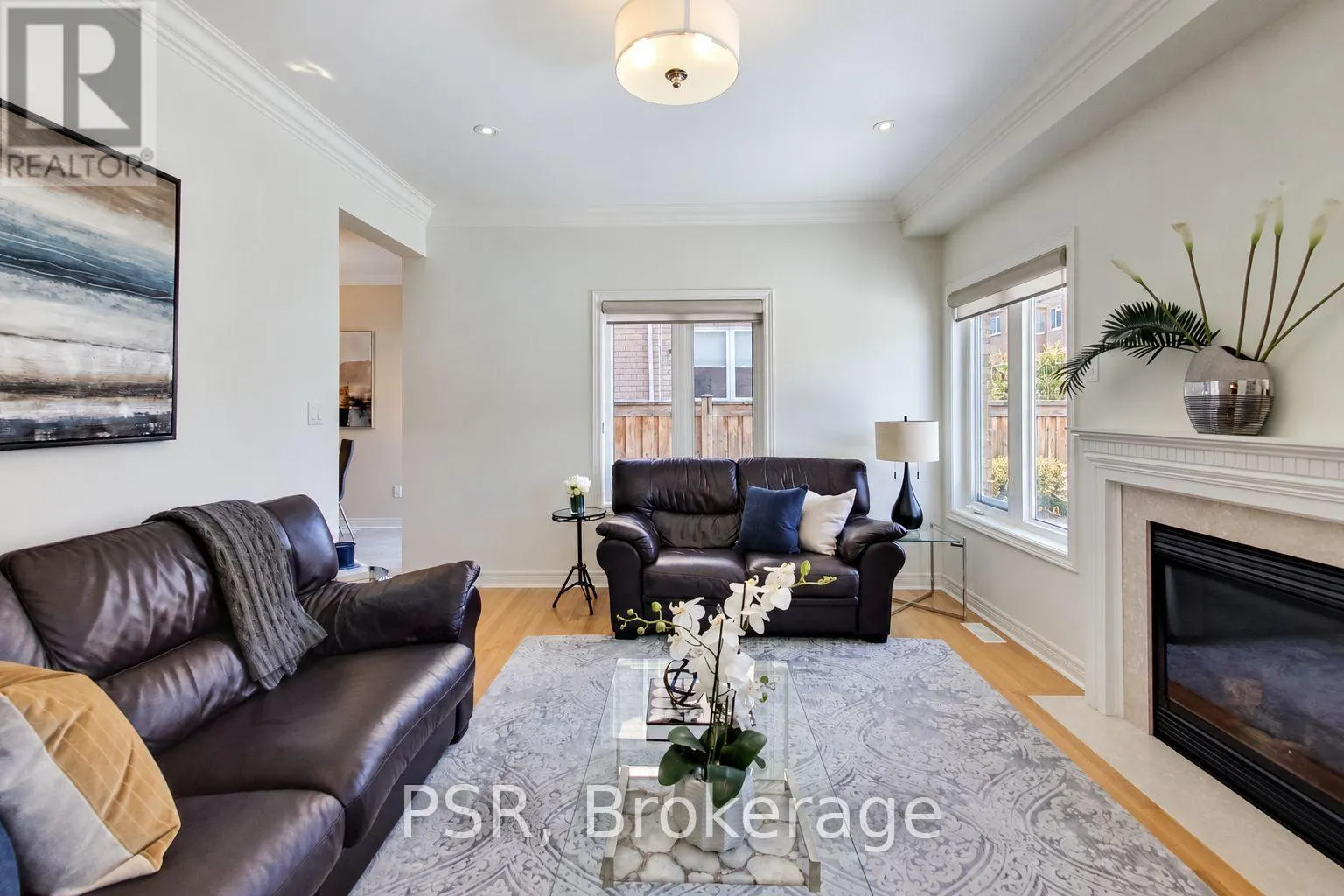 9 WHITE BEACH CRESCENT
