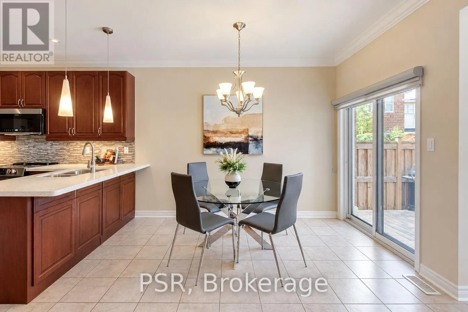9 WHITE BEACH CRESCENT
