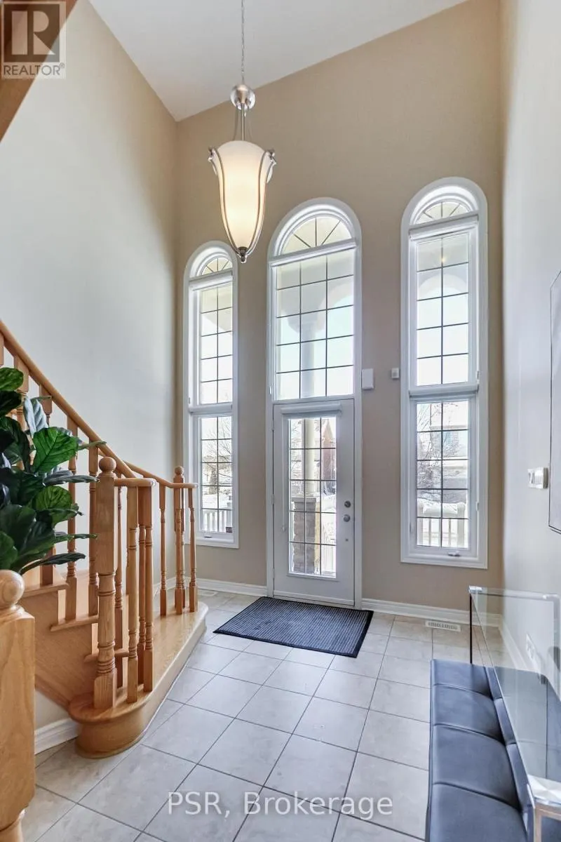 9 WHITE BEACH CRESCENT