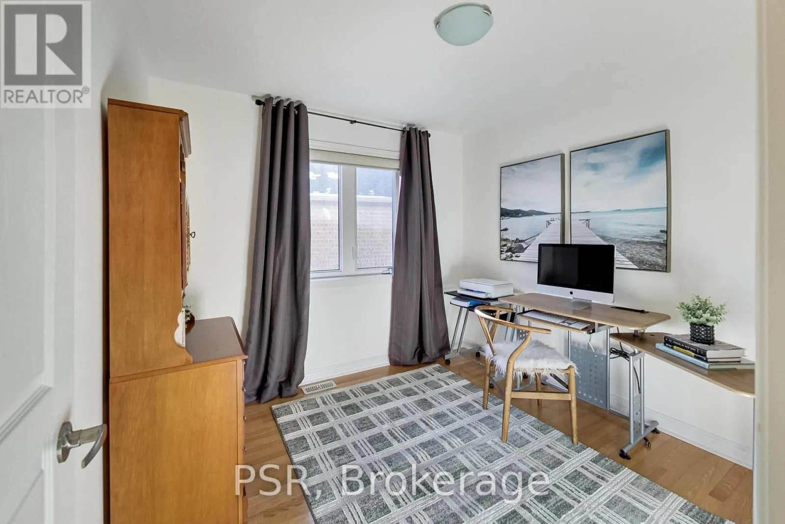 9 WHITE BEACH CRESCENT