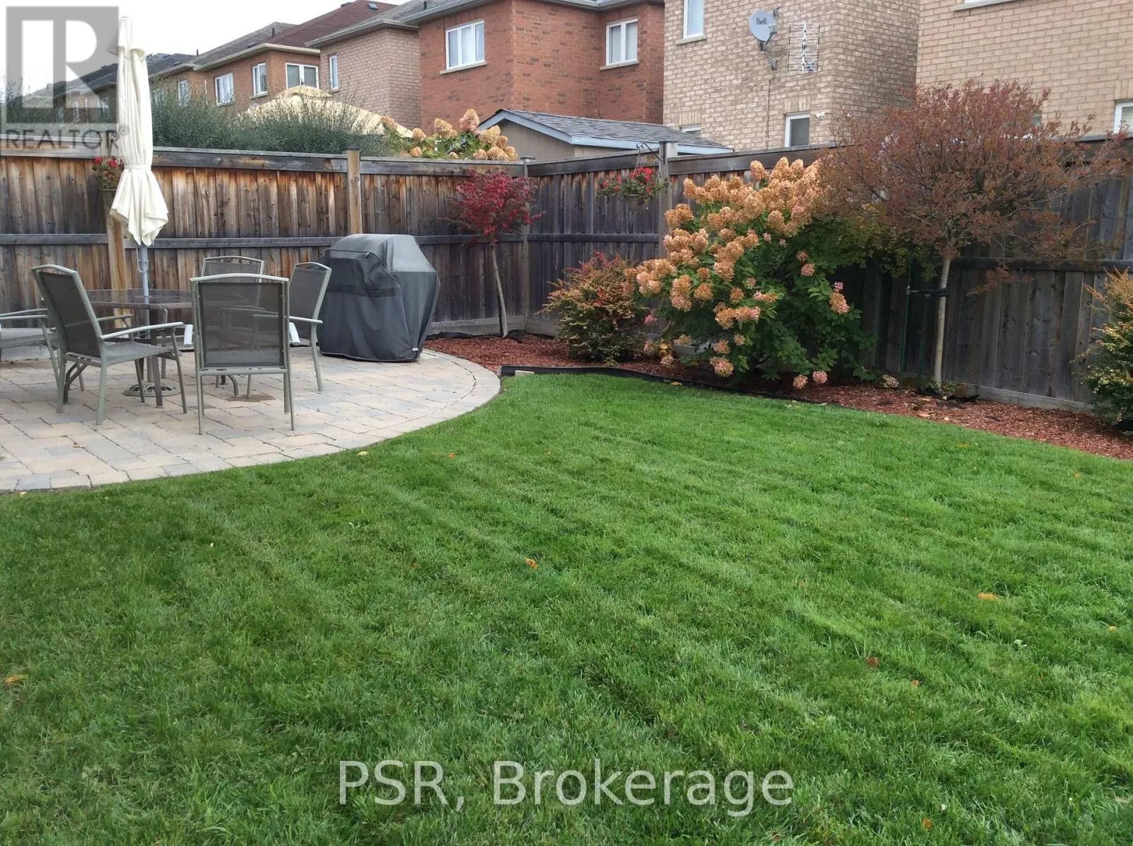9 WHITE BEACH CRESCENT