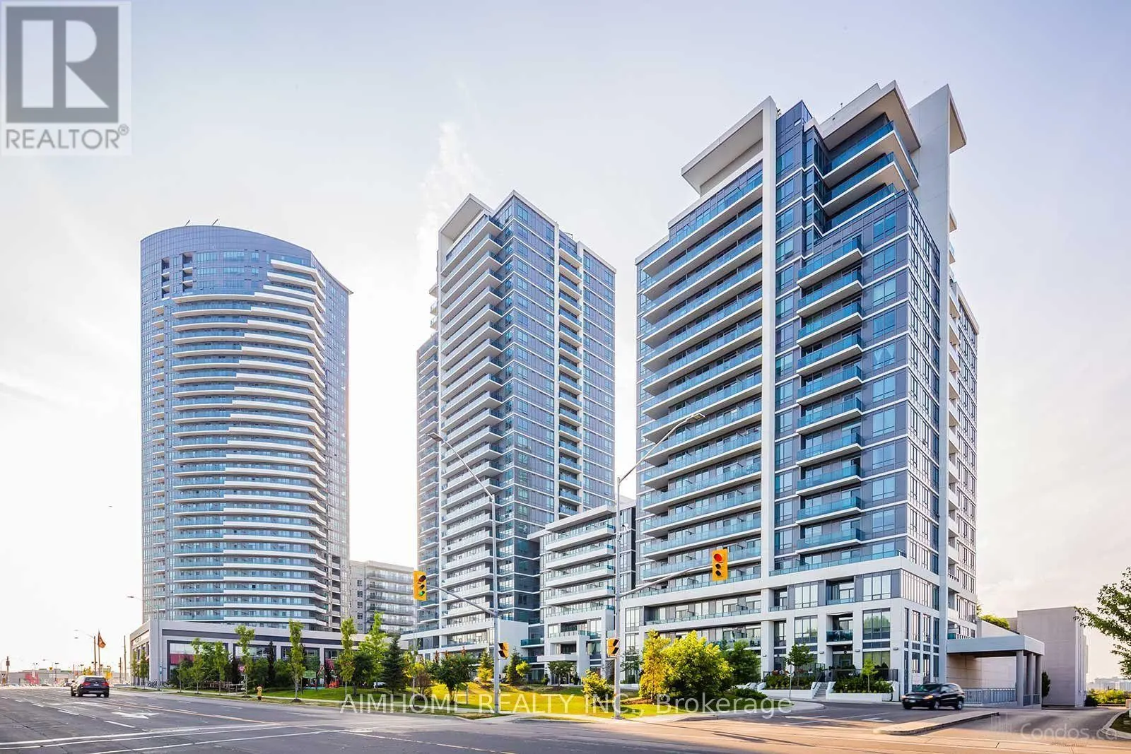 1712 - 7171 YONGE STREET E