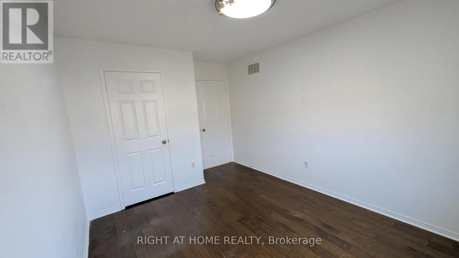 MAIN & UPPER - 5 FARIS STREET