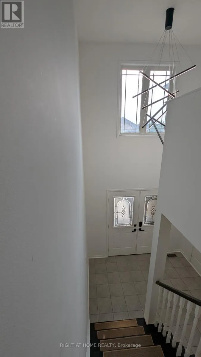MAIN & UPPER - 5 FARIS STREET