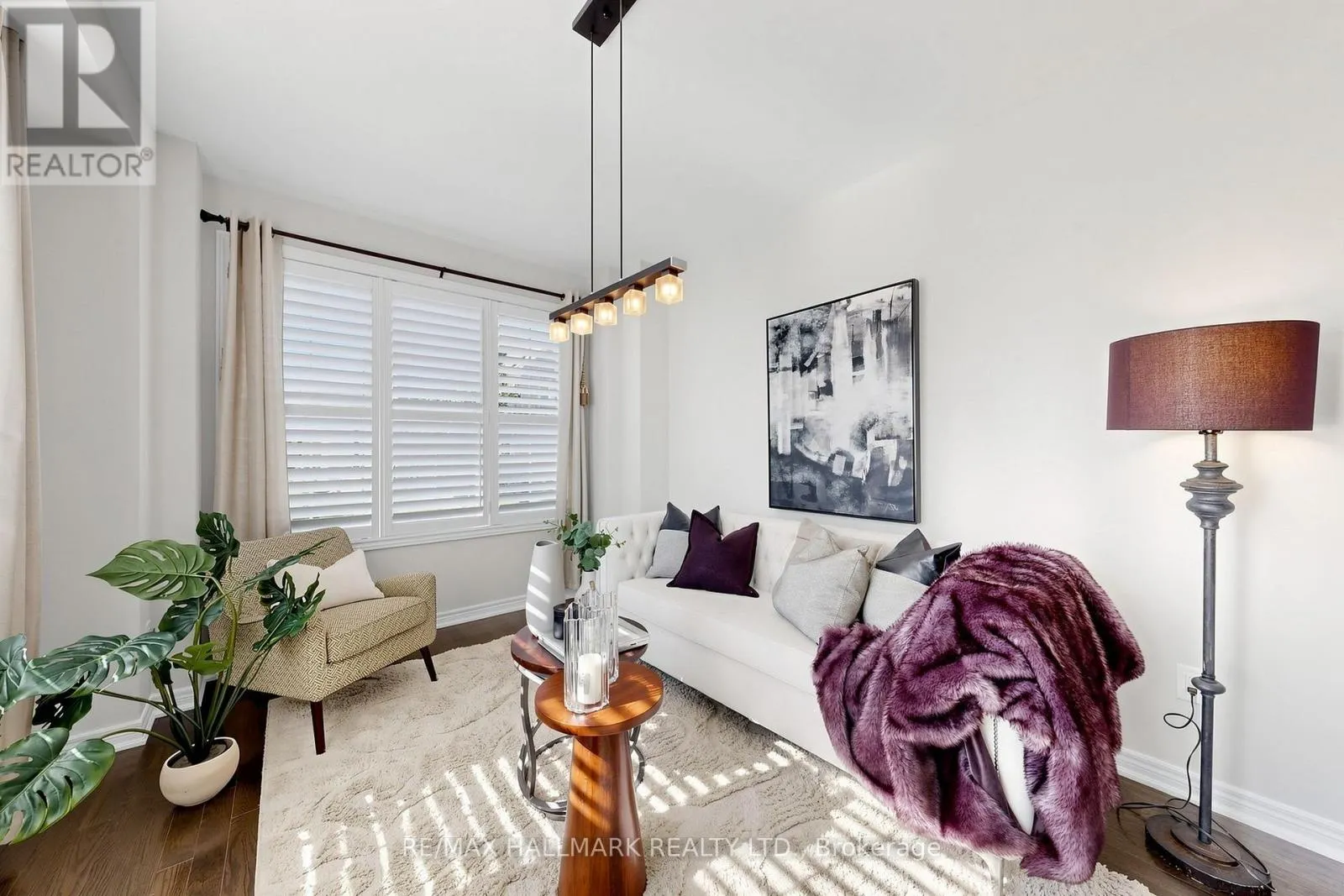 1 BASSVIEW COURT
