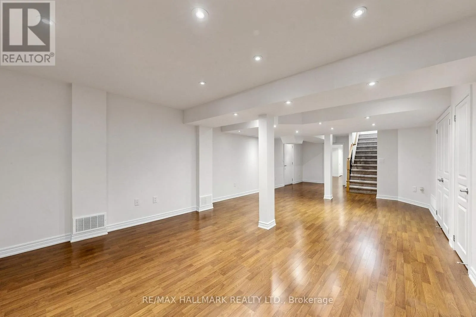 1 BASSVIEW COURT