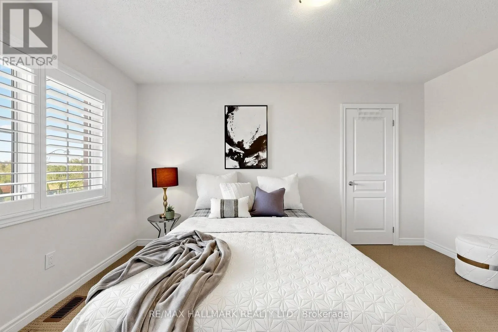 1 BASSVIEW COURT