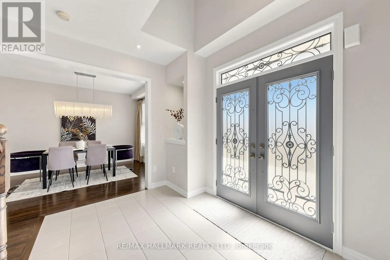 1 BASSVIEW COURT