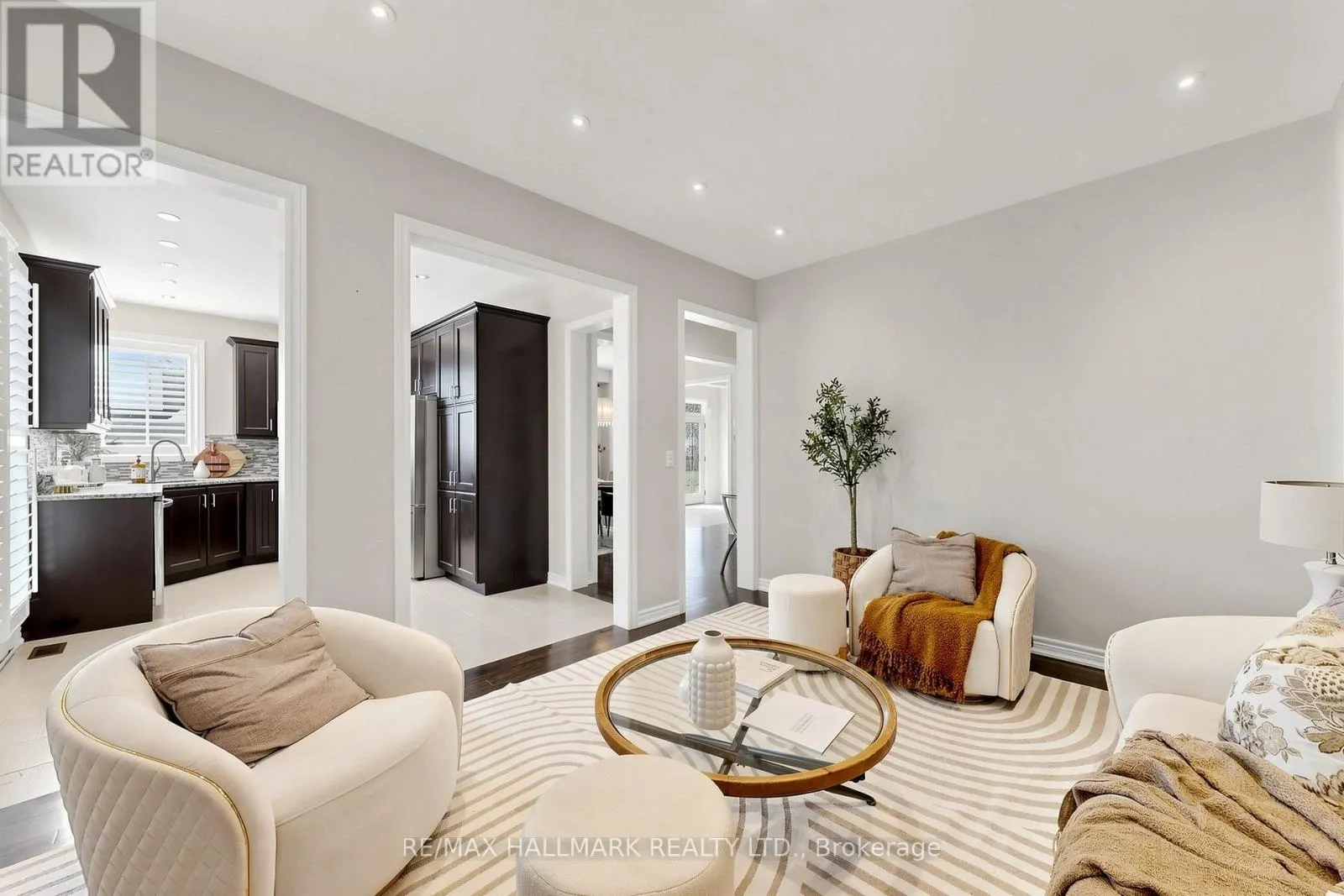 1 BASSVIEW COURT