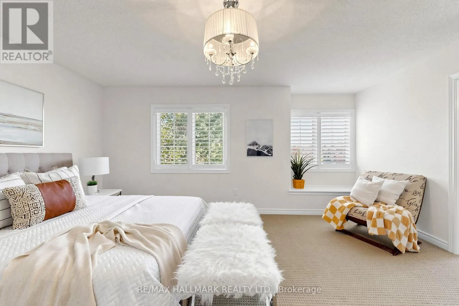 1 BASSVIEW COURT
