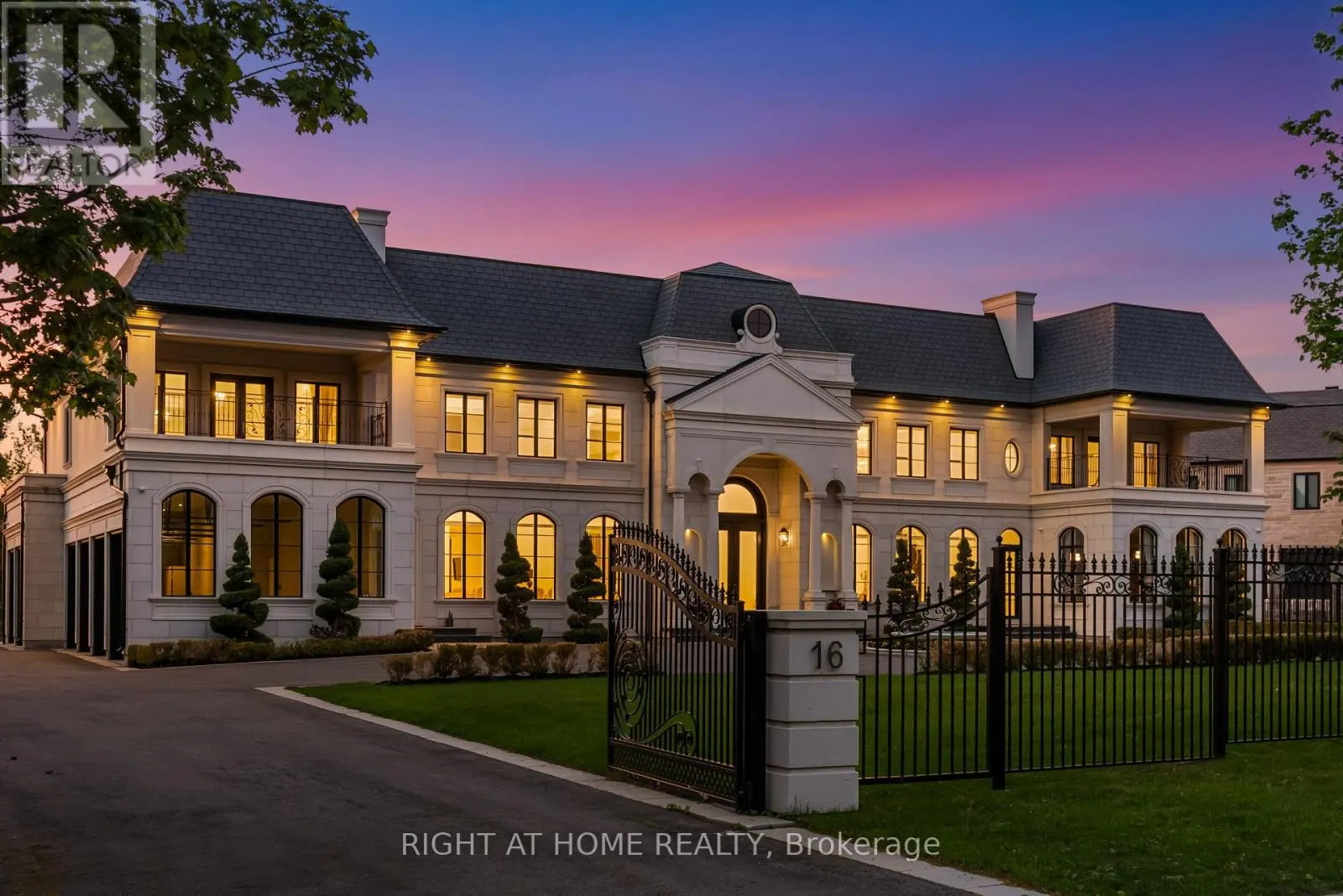16 SIRONA'S LANE