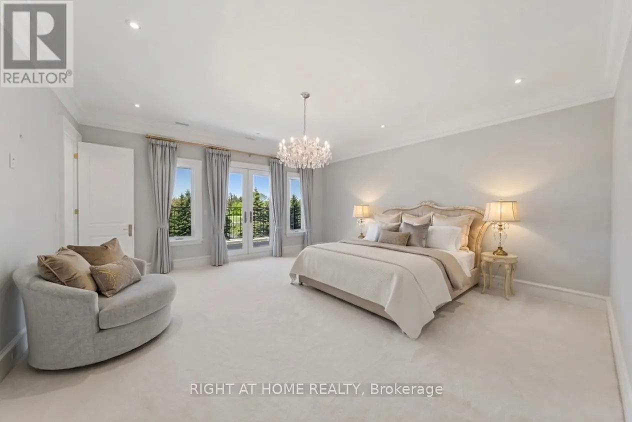 16 SIRONA'S LANE