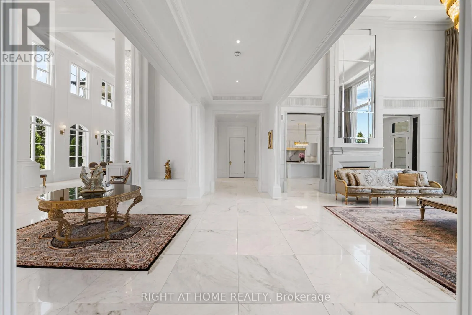 16 SIRONA'S LANE
