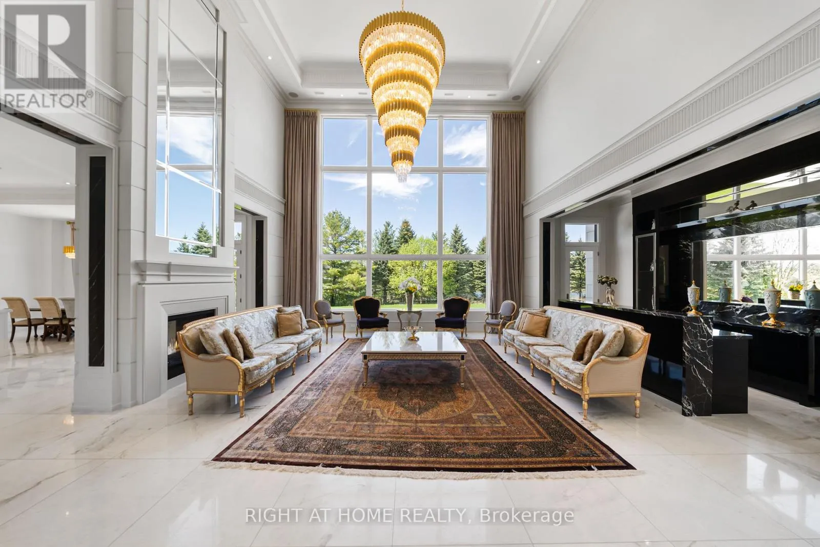 16 SIRONA'S LANE
