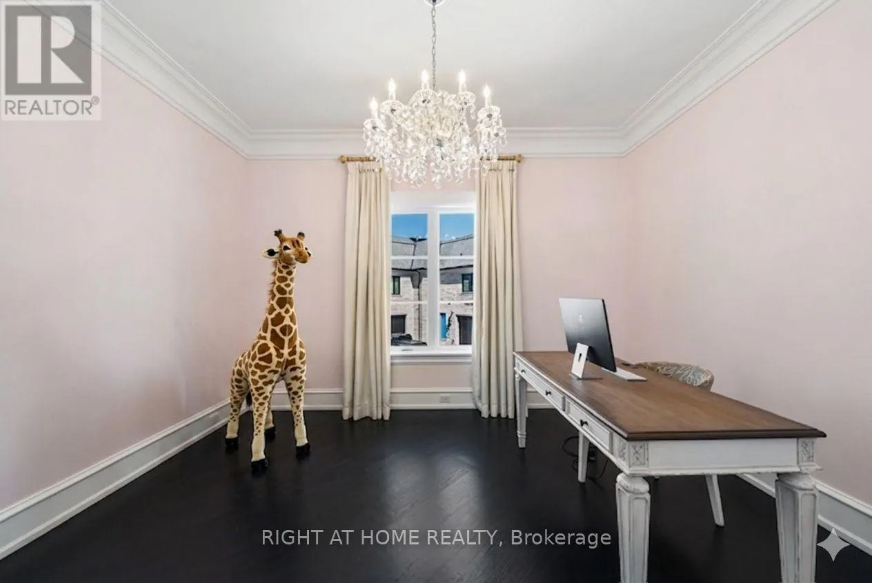 16 SIRONA'S LANE