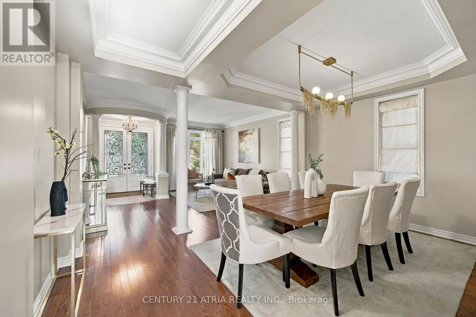 48 WILLIAM BOWES BOULEVARD