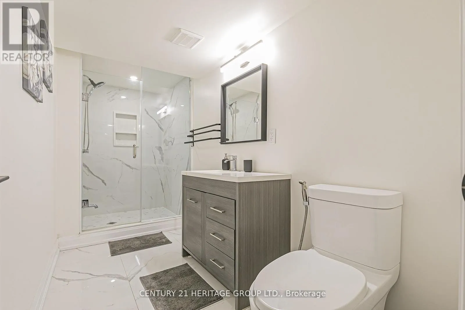 29 EMINENCE ROAD
