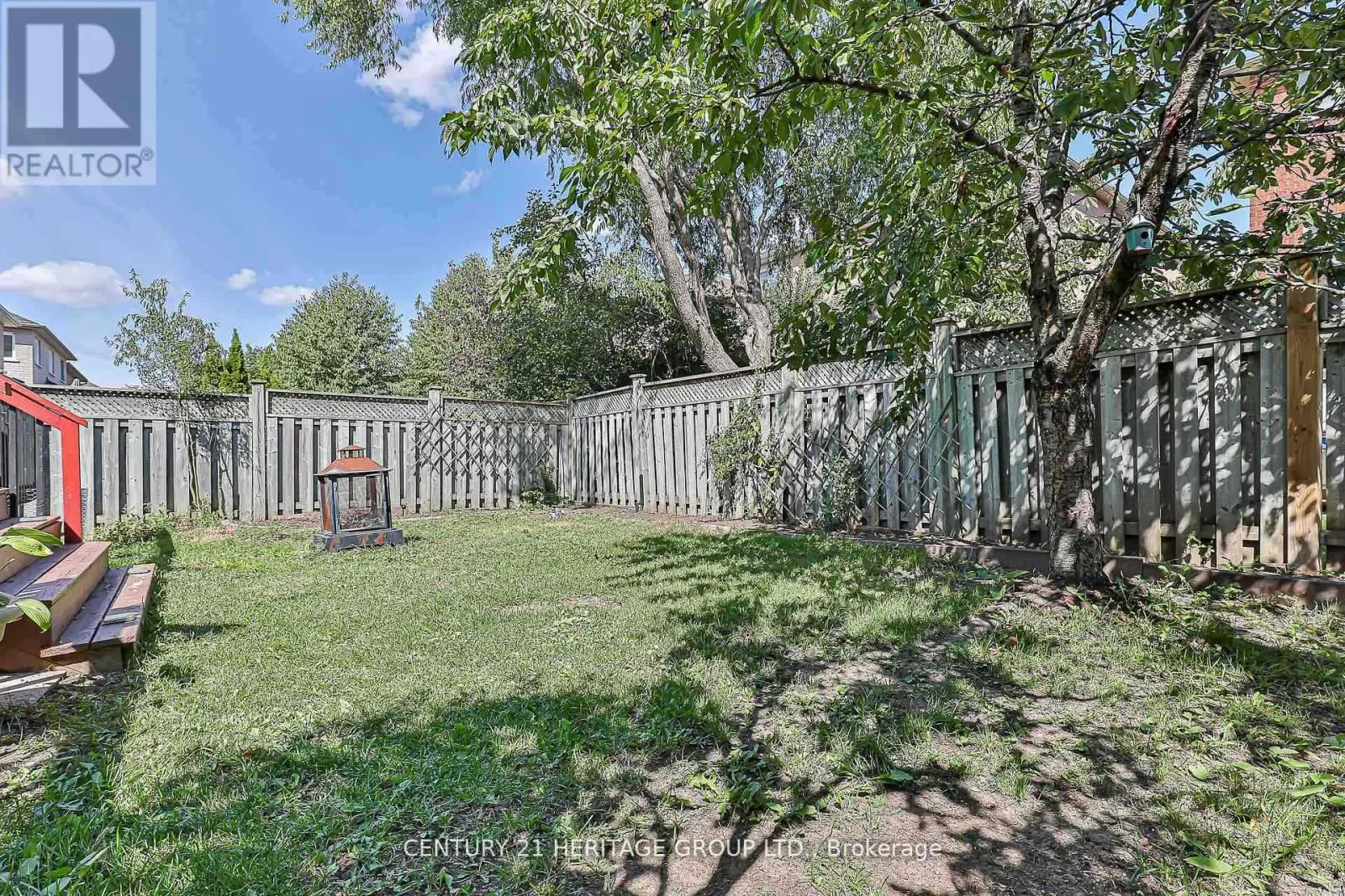 29 EMINENCE ROAD