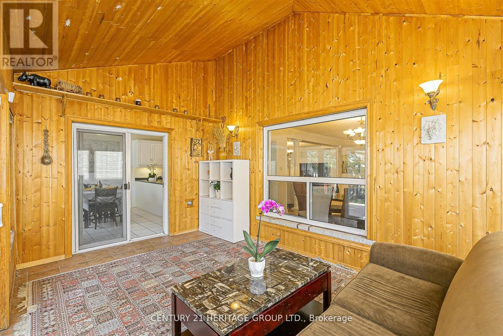 29 EMINENCE ROAD