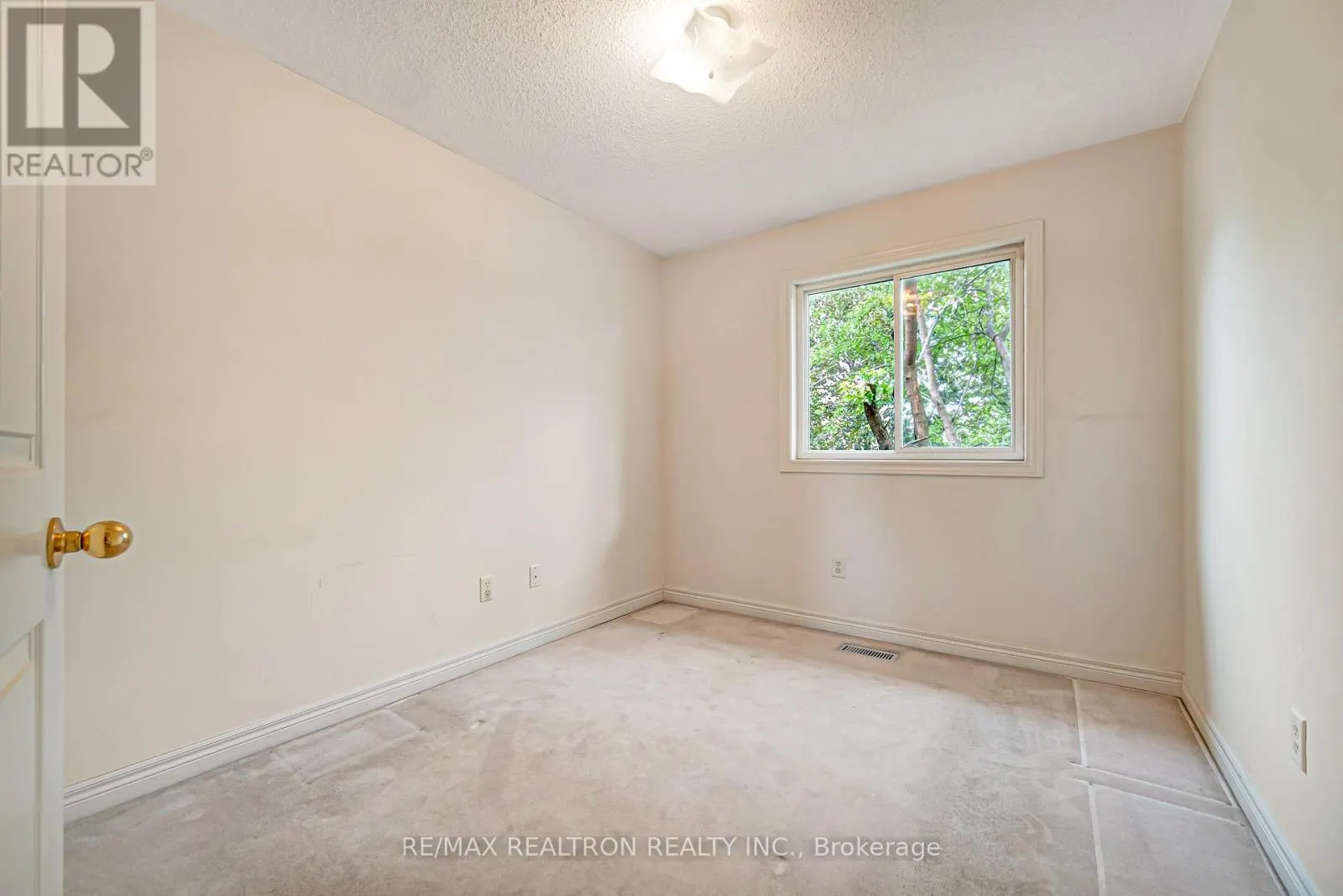 195 KALE CRESCENT