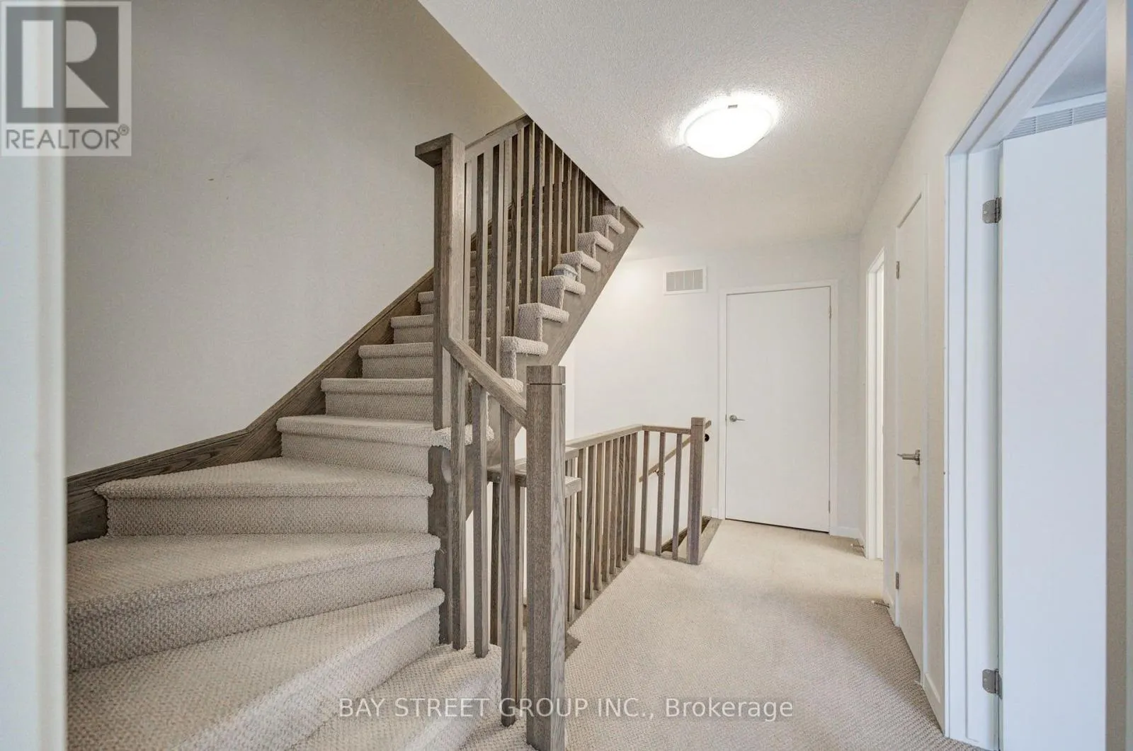 TH3 - 11 HONEYCRISP CRESCENT