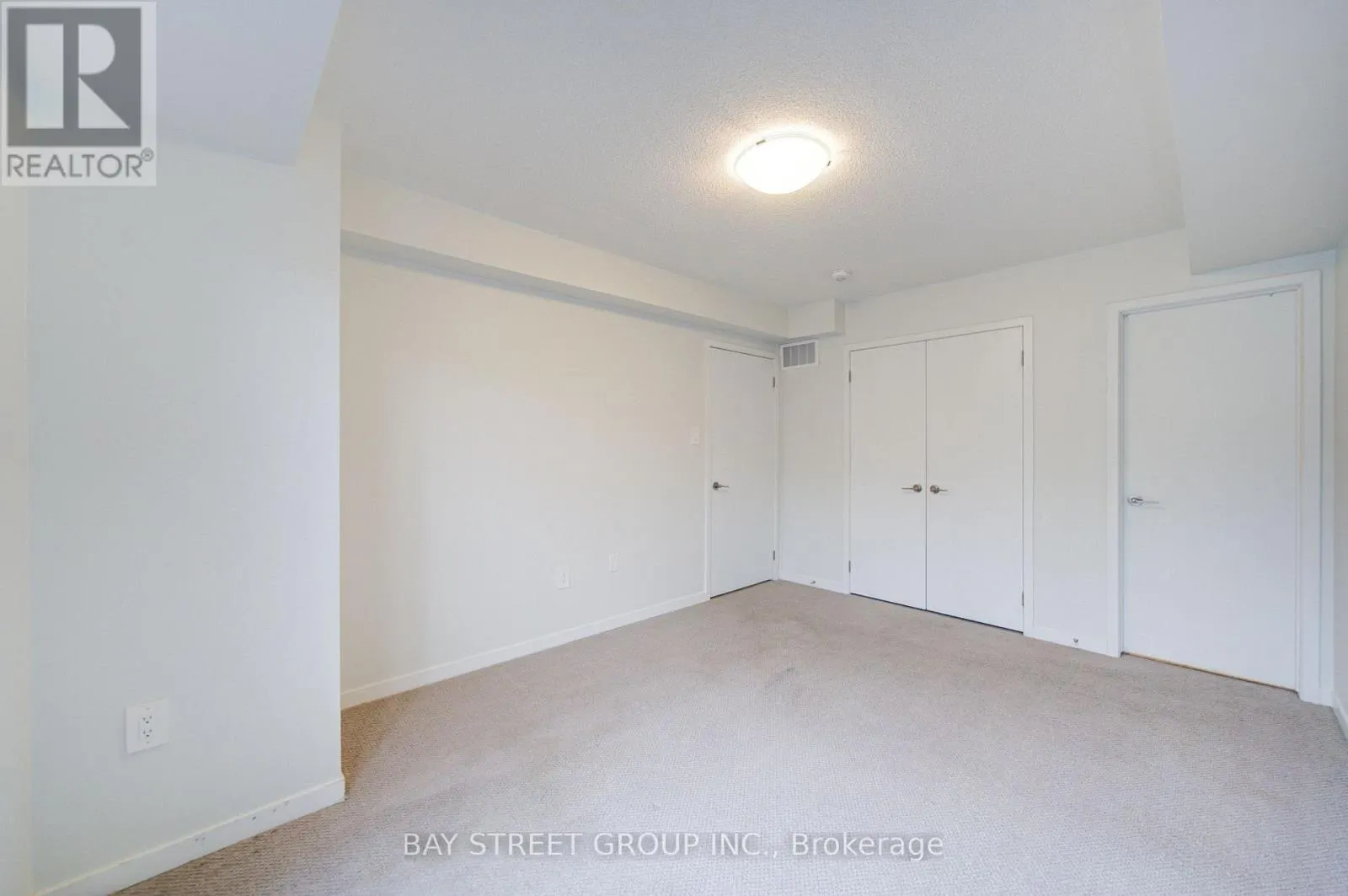 TH3 - 11 HONEYCRISP CRESCENT