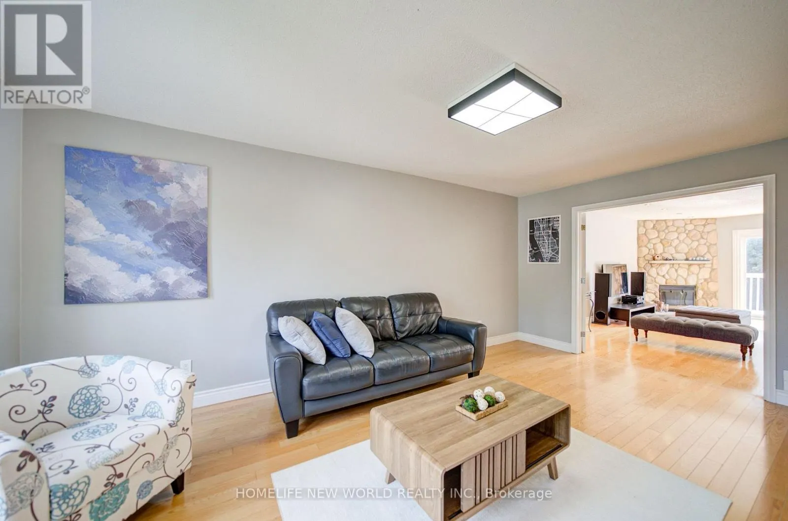 12 BELLSIDE DRIVE