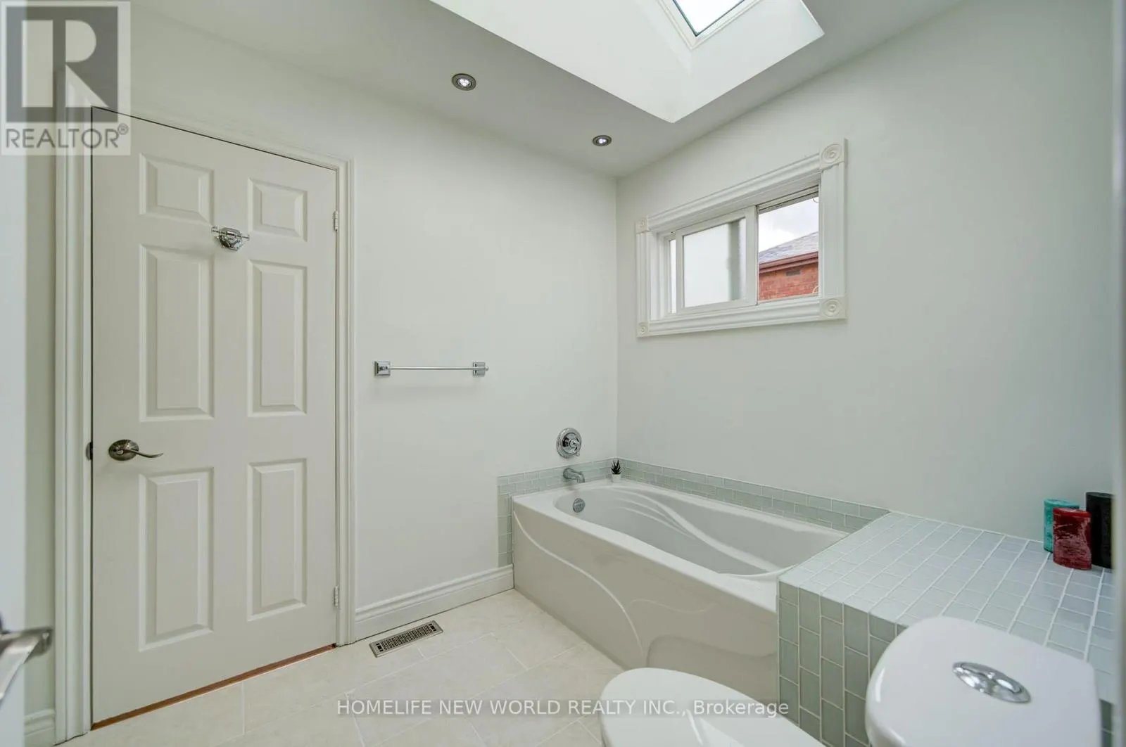 12 BELLSIDE DRIVE