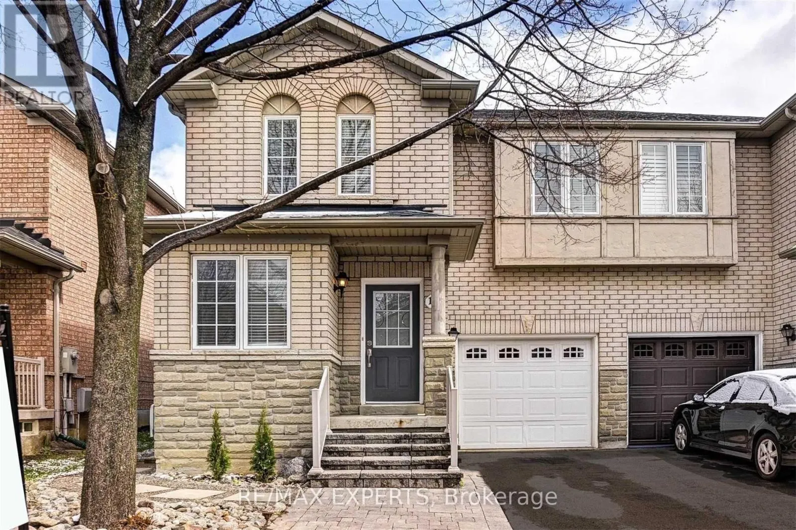 11 BOLOGNA ROAD