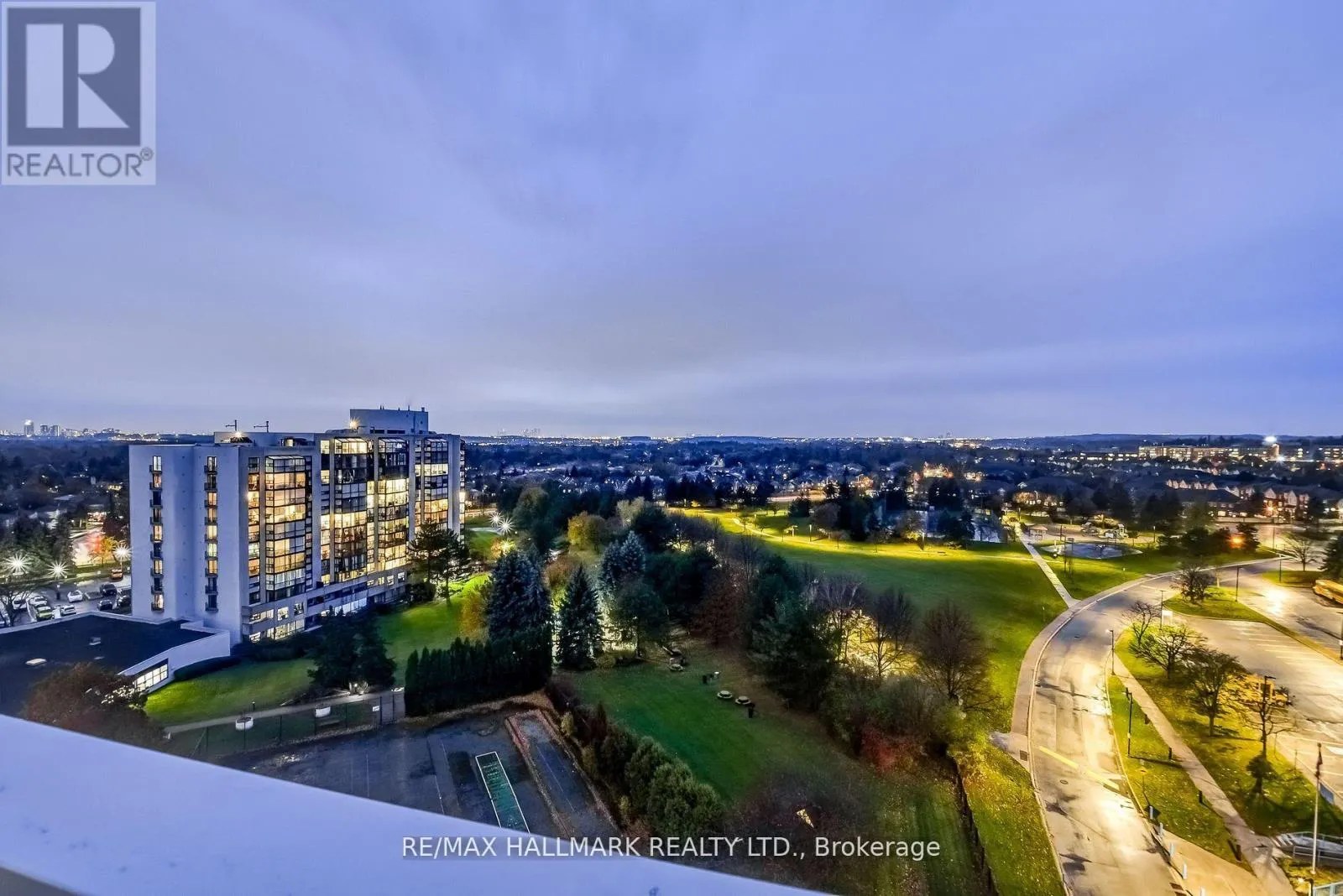 1211 - 20 HARDING BOULEVARD W