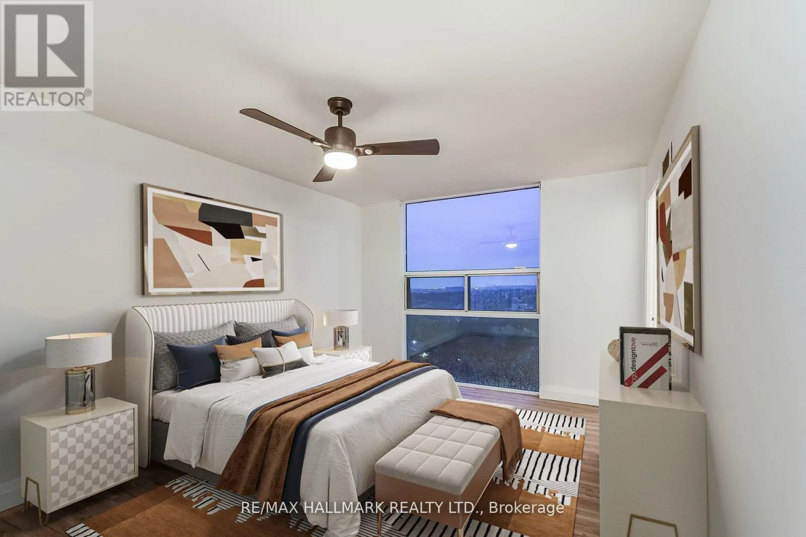 1211 - 20 HARDING BOULEVARD W
