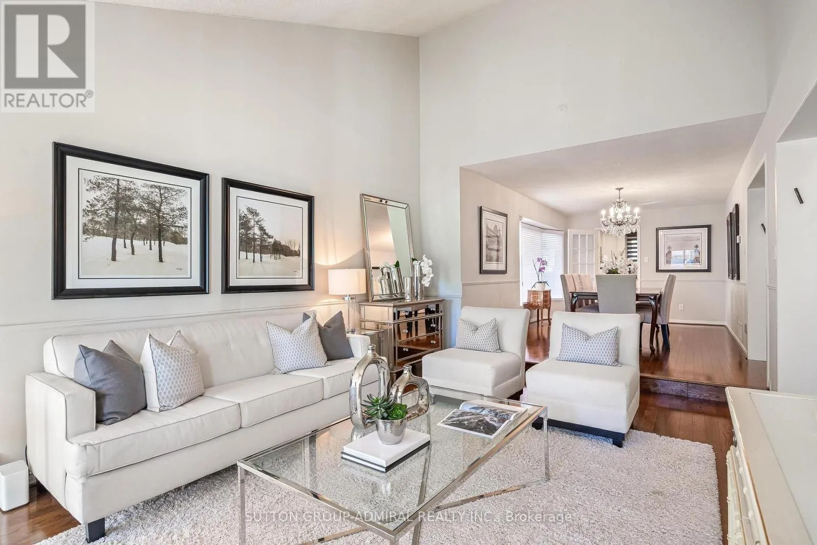 49 HETHERINGTON CRESCENT