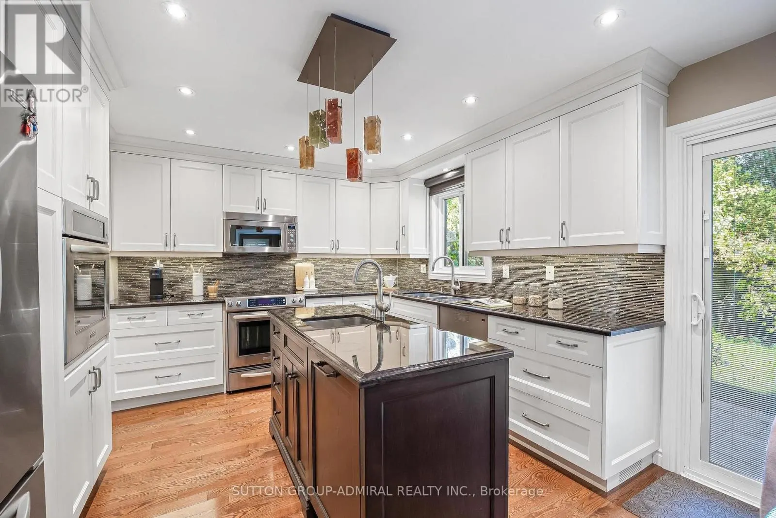 49 HETHERINGTON CRESCENT