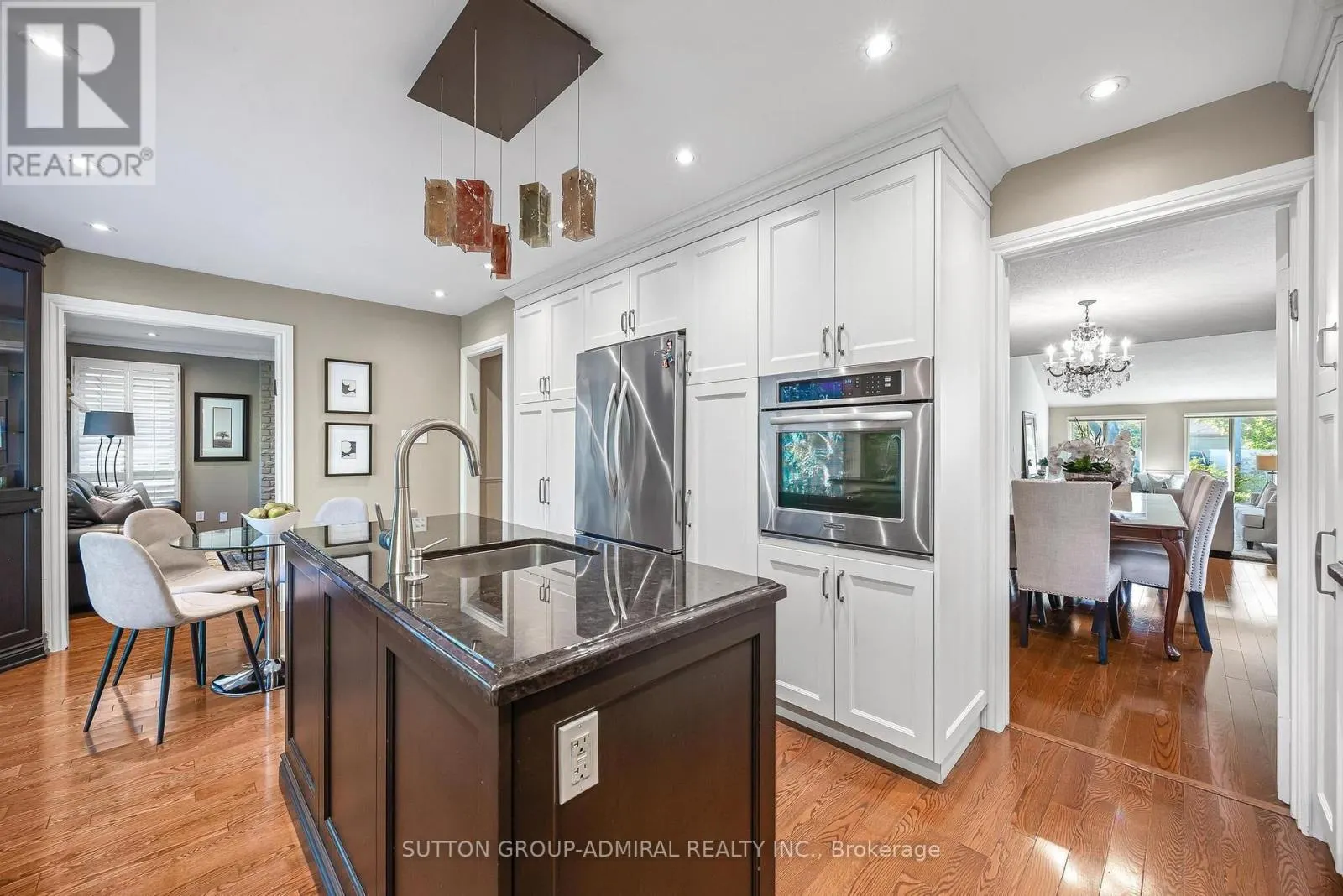 49 HETHERINGTON CRESCENT