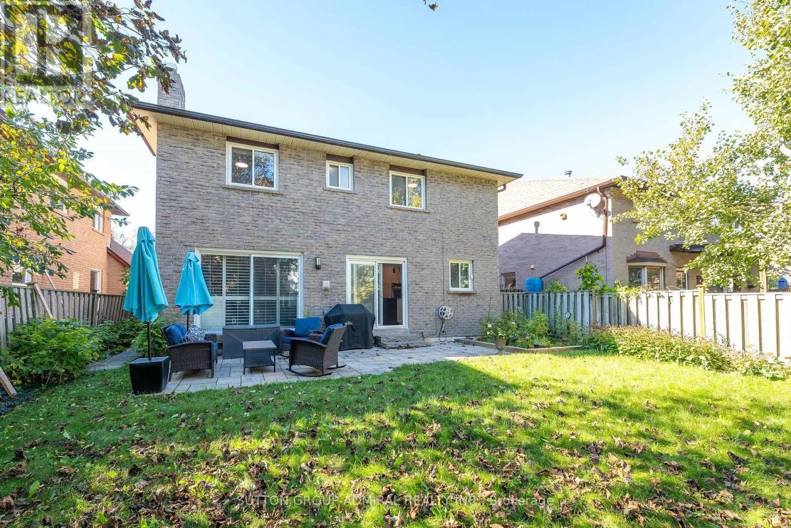 49 HETHERINGTON CRESCENT
