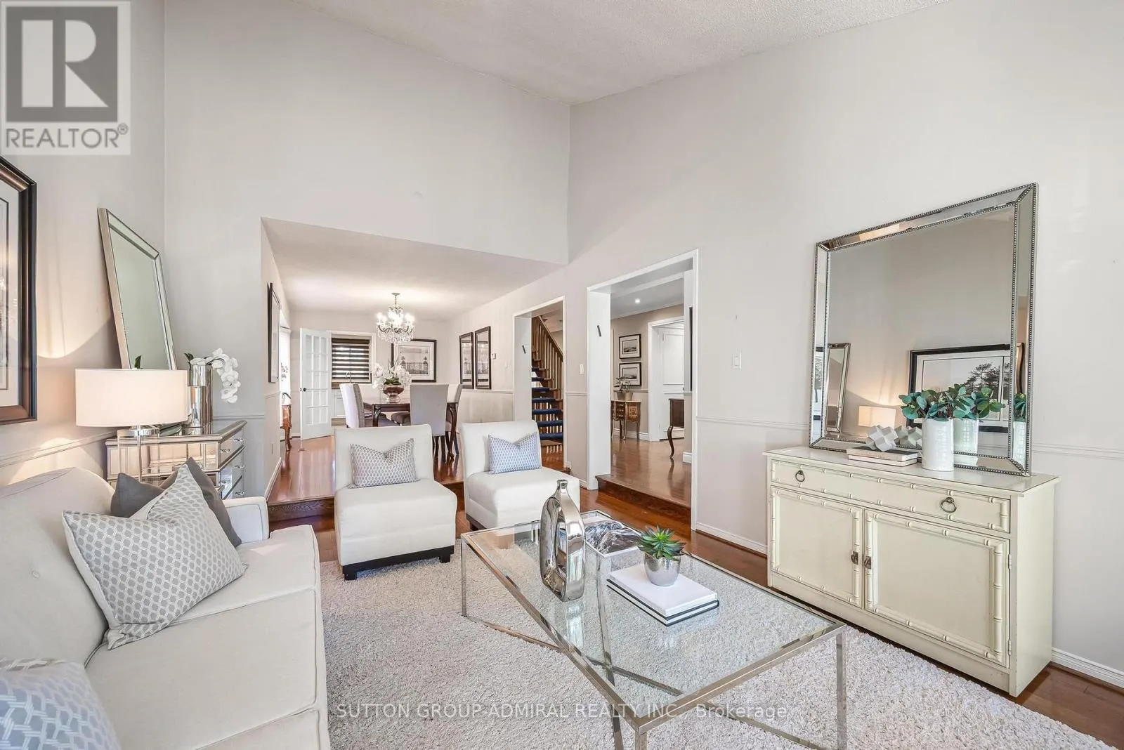 49 HETHERINGTON CRESCENT