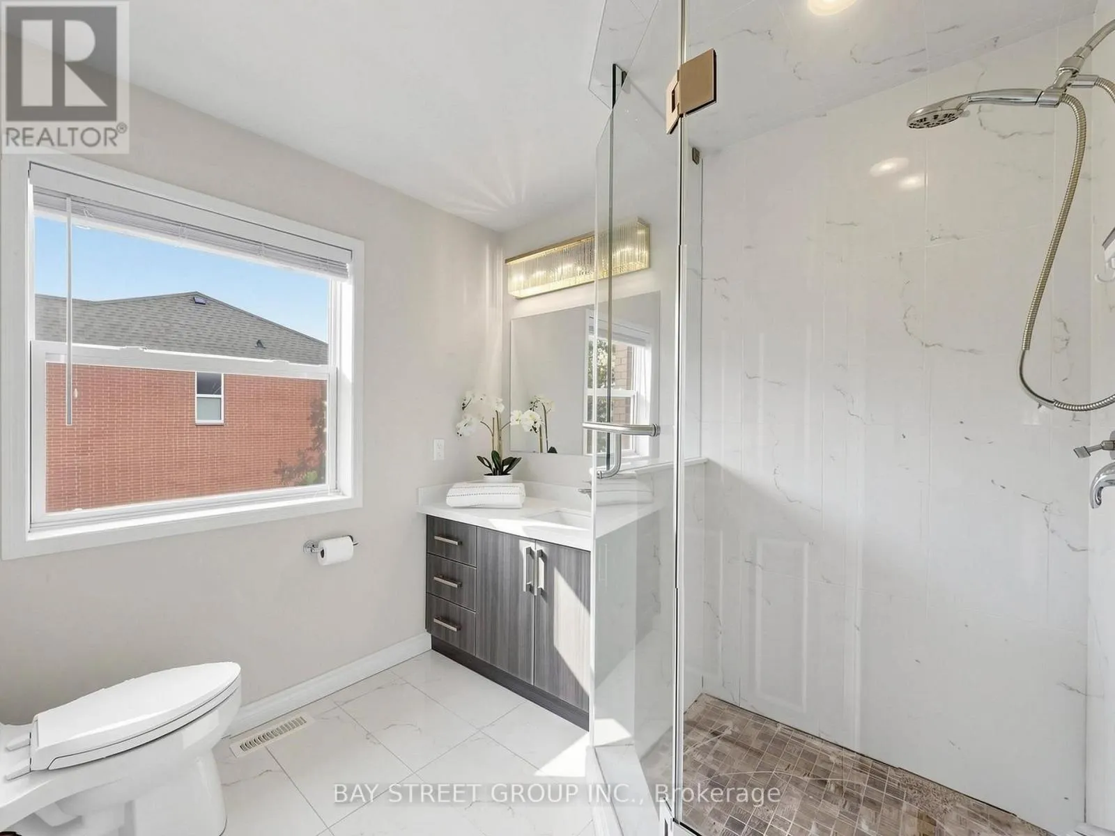 1 MAPLE PARK WAY